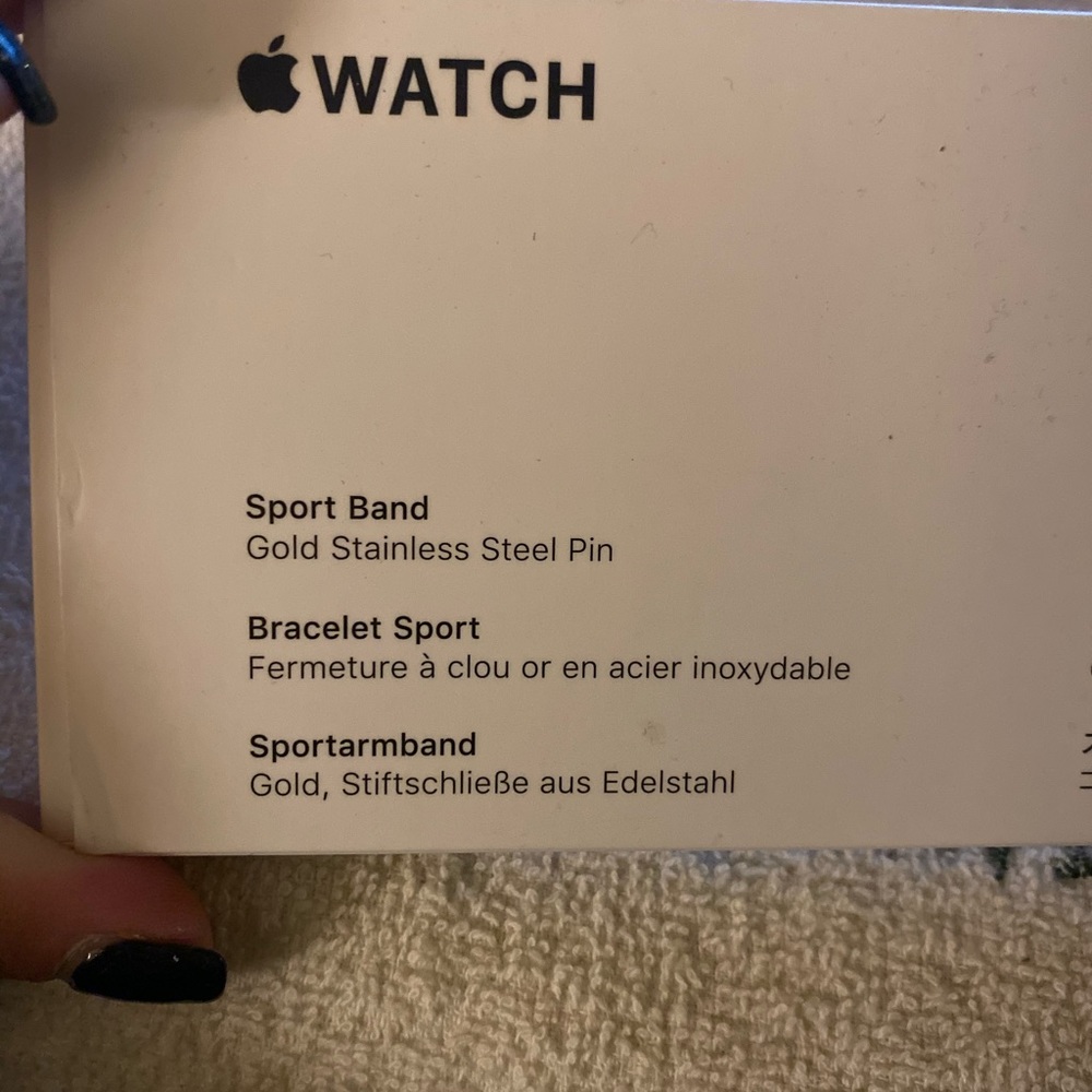APPLE WATCH SERIES 4 SPORT BAND